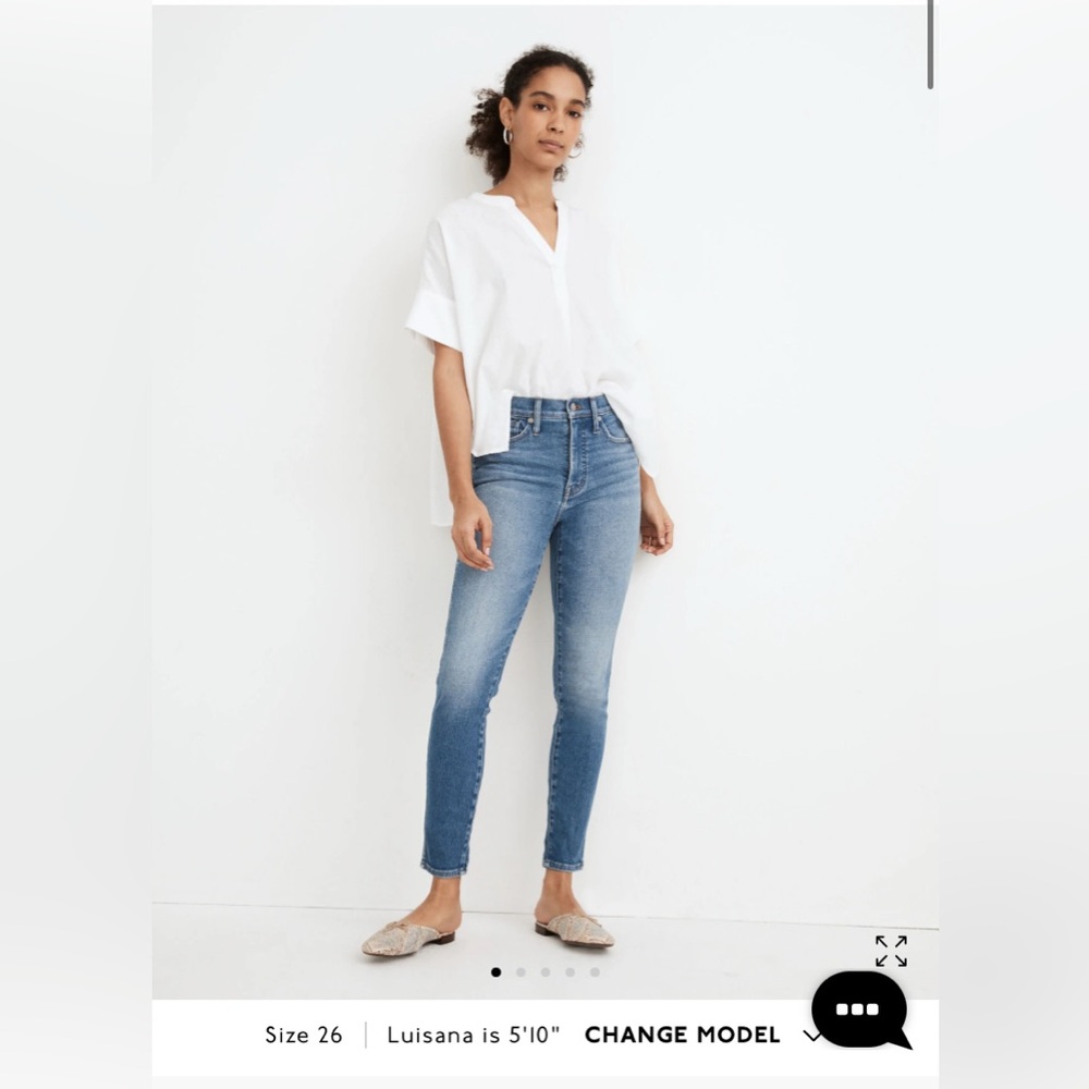 BNWT 10” High-Rise Skinny Crop Jeans in Sheffield Wash
